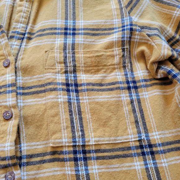 Harve benard top, M Plaid shirt with tie - Picture 6 of 9